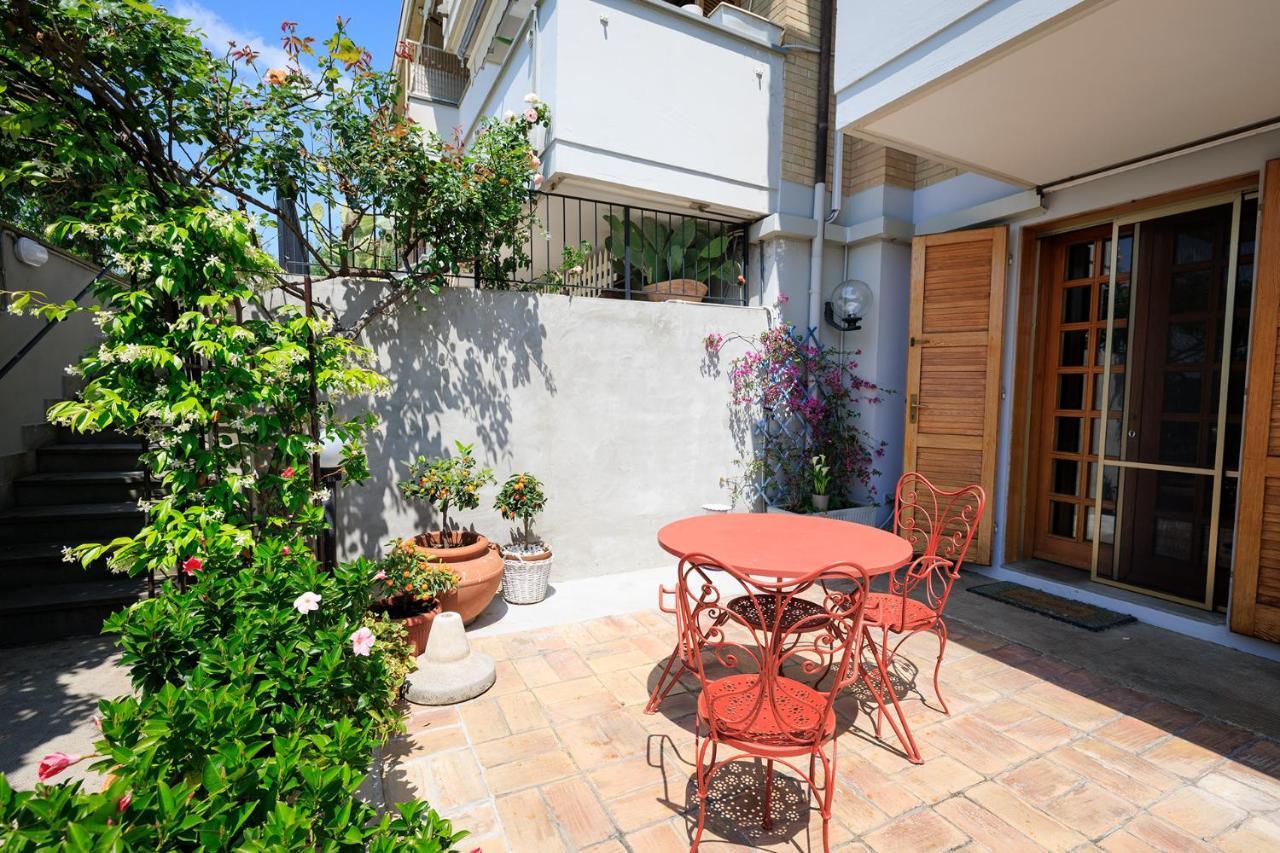 B&B Il Tiglio Porto SantʼElpidio Екстериор снимка
